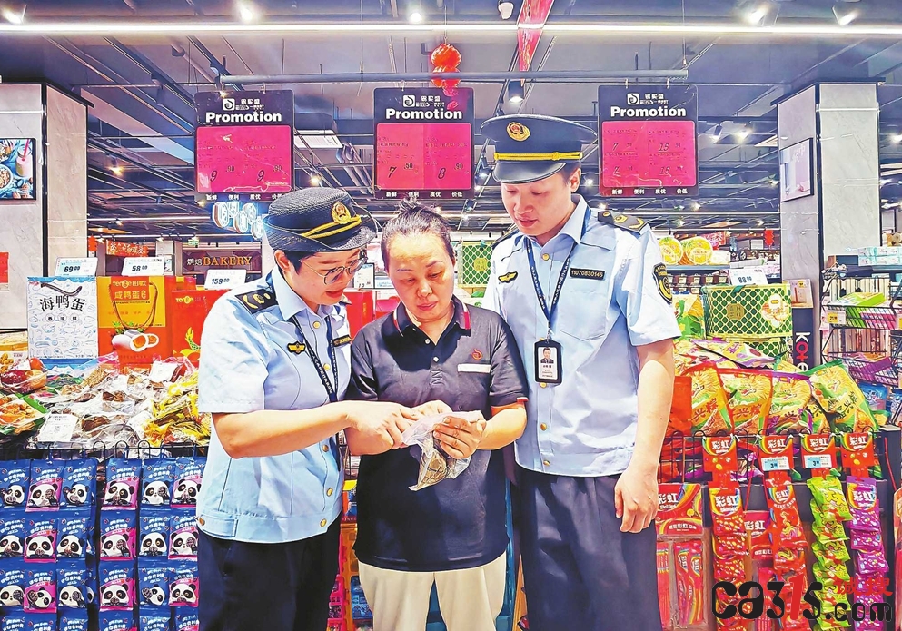 武義縣市場監(jiān)管局開展粽子及熱銷肉制品食品安全專項檢查